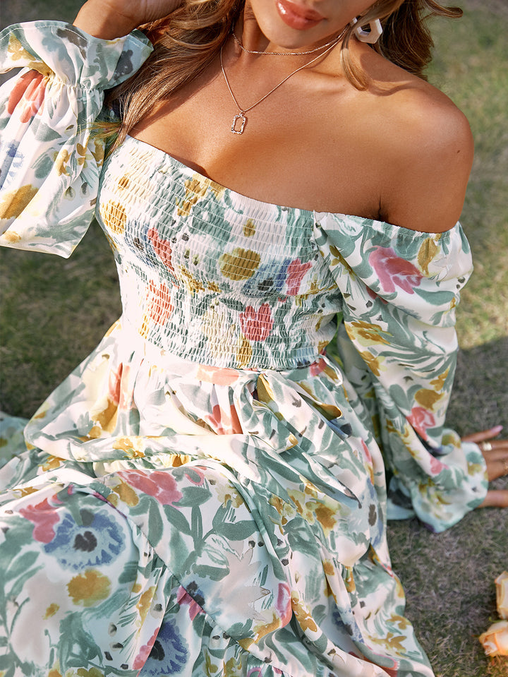 Dame maxikjole med off-shoulder snit og elegant blomster mønster Stilla