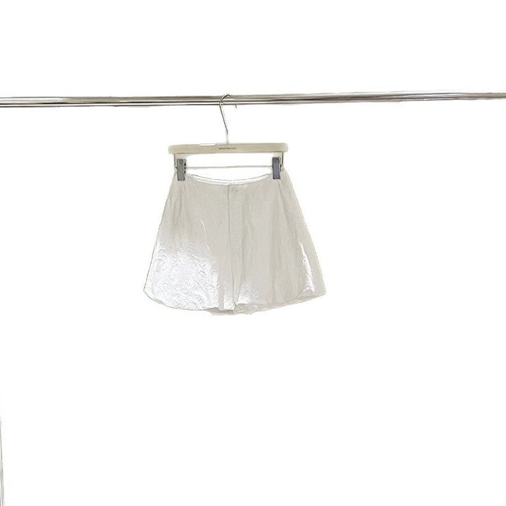 Dame shorts med unikt broderidesign og luftig pasform Stilla