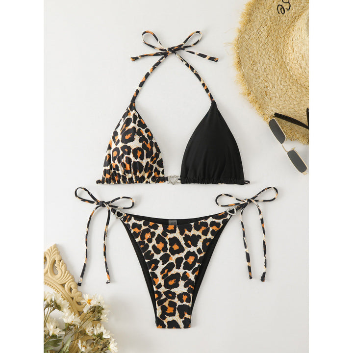 Dame triangl-bikini med raffinerede bindebånd og moderigtigt leopardmønster Skovae