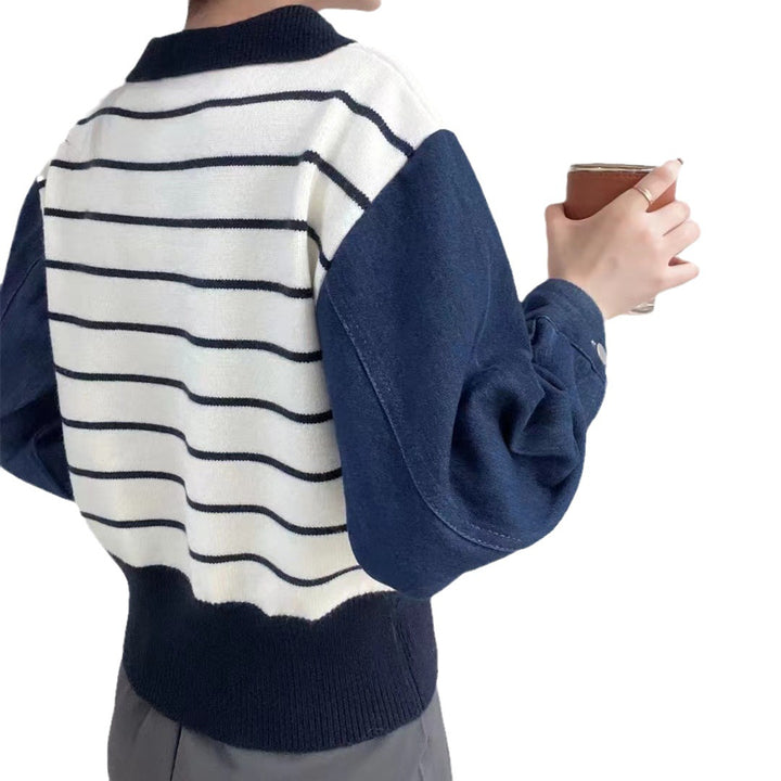 Damer elegant polo shirt sweater med kontrastkrave og dekorative knapdetaljer Stilla