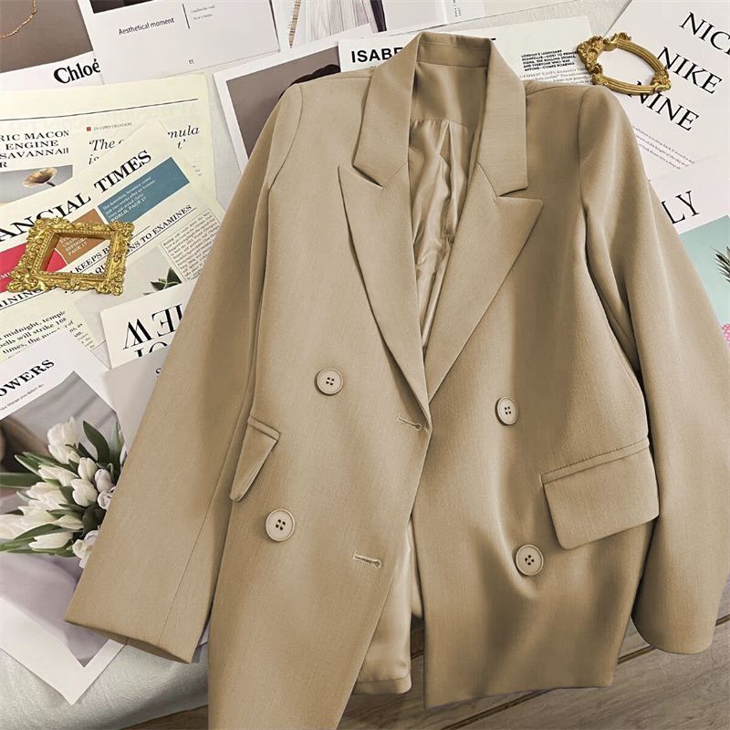Kvinders dobbeltradet blazer med elegant snit Stilla