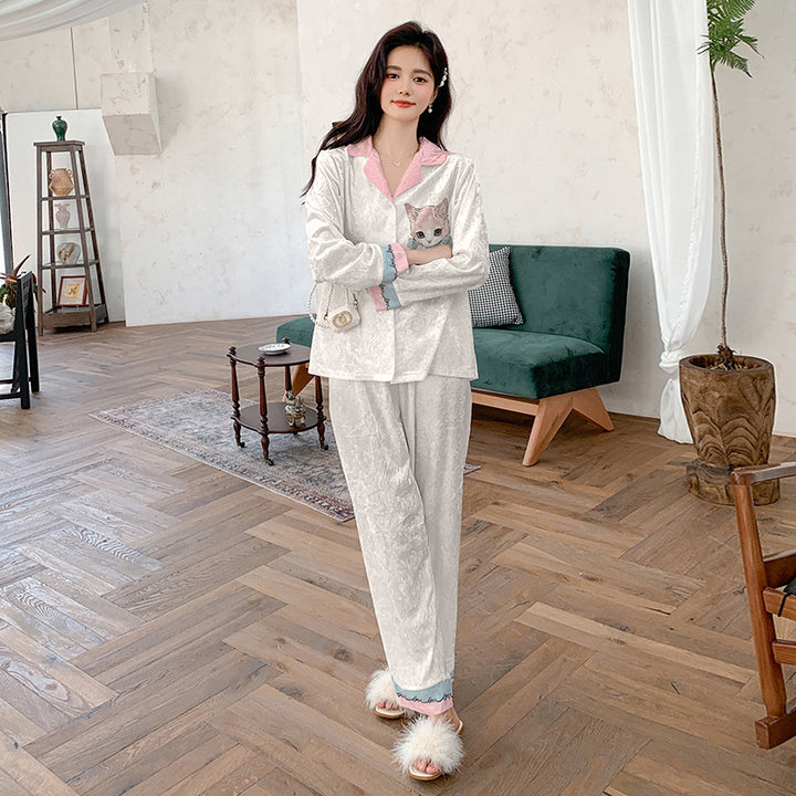 Dame luksus natwear sæt med blomstermønster og elegant design Stilla