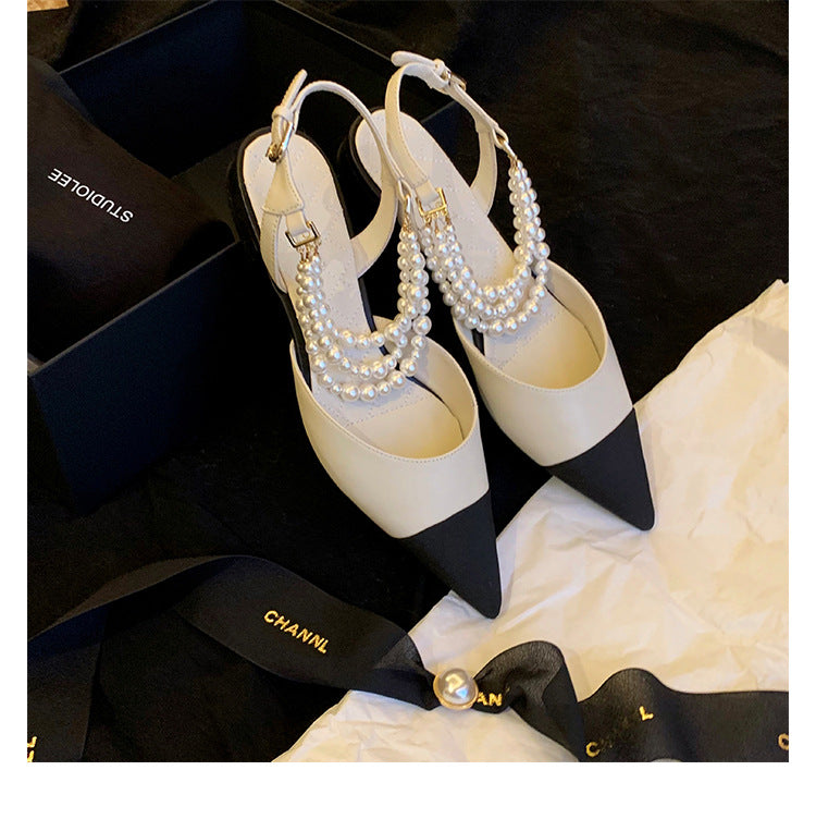 Dame sling-pumps med elegant perleapplikation og spidst formet Stilla