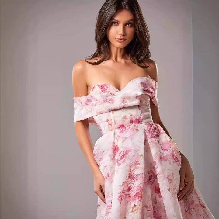 Kvinders maxikjole med off-shoulder design og blomsterprint Skovae