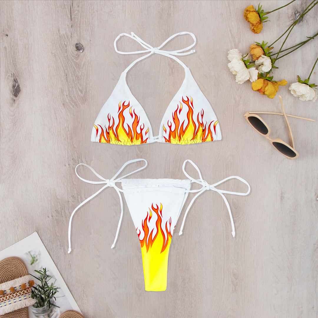 Dame trendy triangel-bikini med flammende mønster Stilla