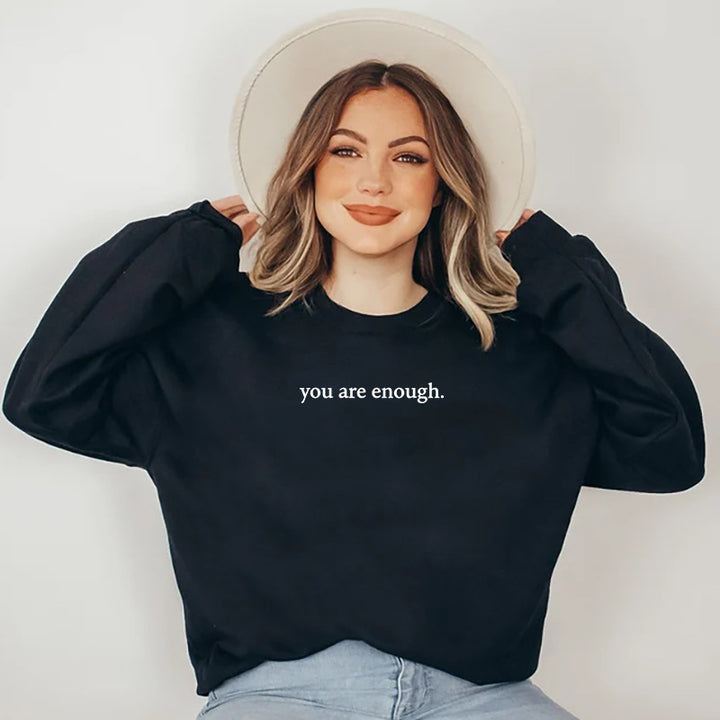 Kvinders sweatshirt med inspirerende skrift Skovae