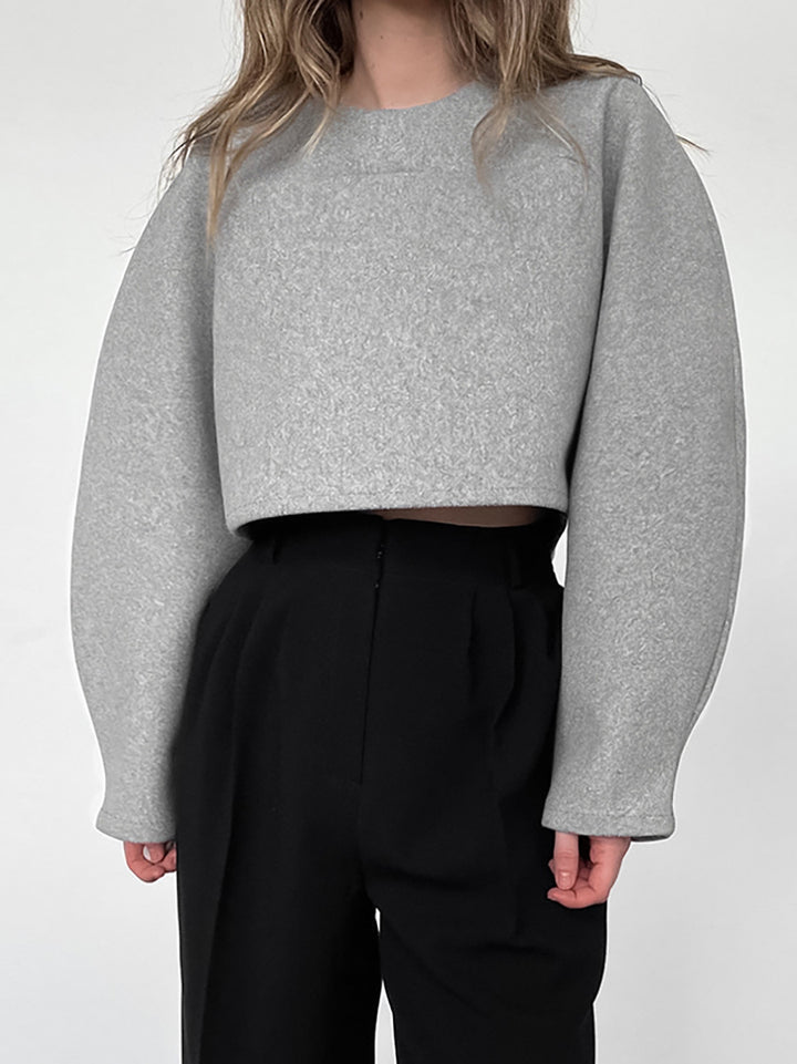 Dame moderat sæt med cropped sweater og figurformet nederdel Stilla