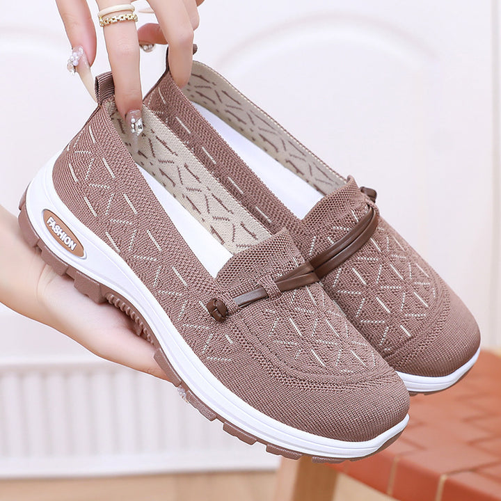 Femme Stilfulde Slip-On Komfort Sneakers med dekorativt strikdesign Stilla
