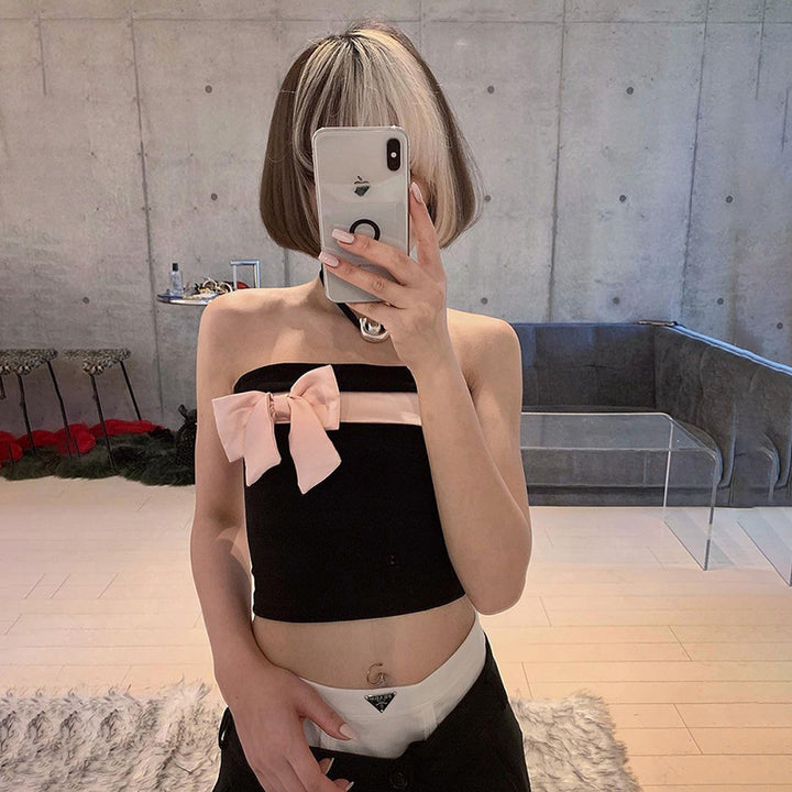 Dame bandeau top med elegant sløjfe accent Skovae