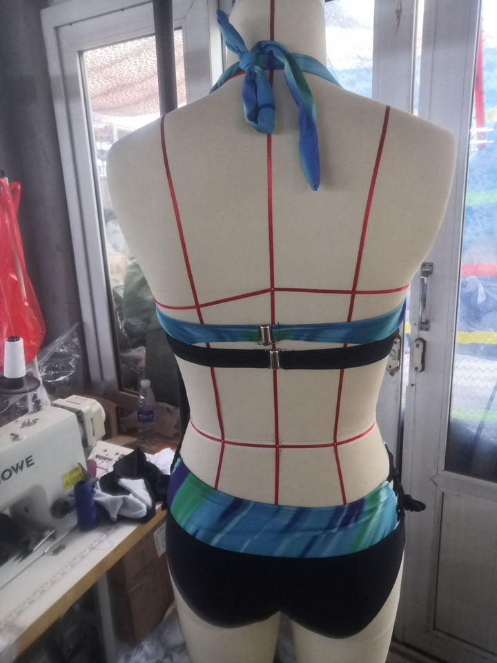 Dame Sporty bikini-sæt med justerbare stropper og moderigtigt farvedesign Skovae