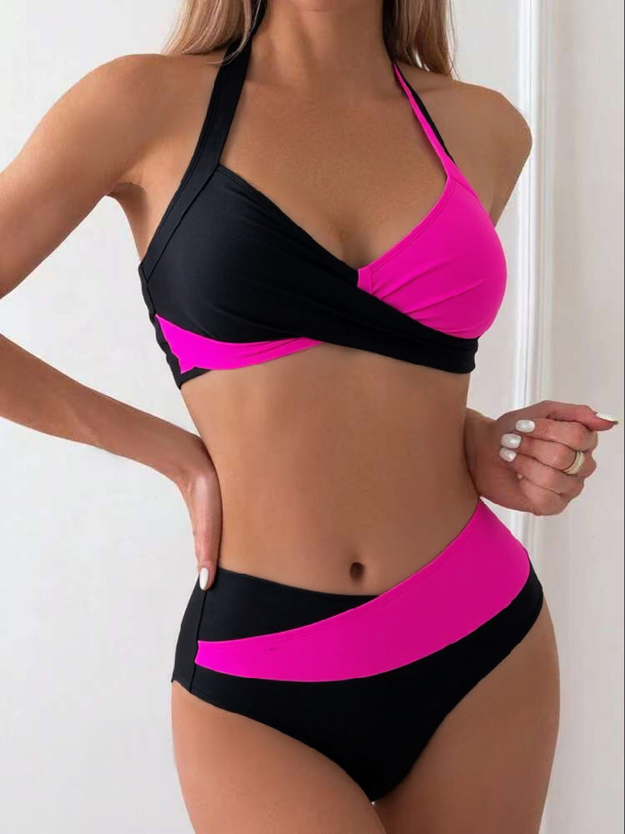 Dame moderne bikini med asymmetrisk snit og kontrastdetaljer Skovae