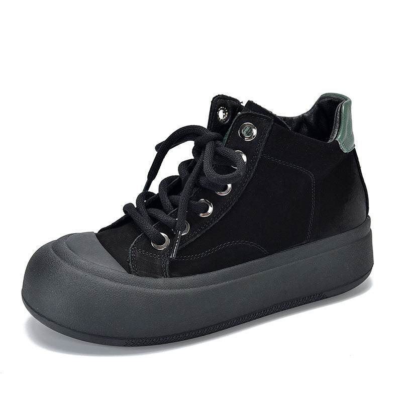 Dame sneakers i urbane stil med komfortabel plateau sål og slidstærkt overmateriale Stilla