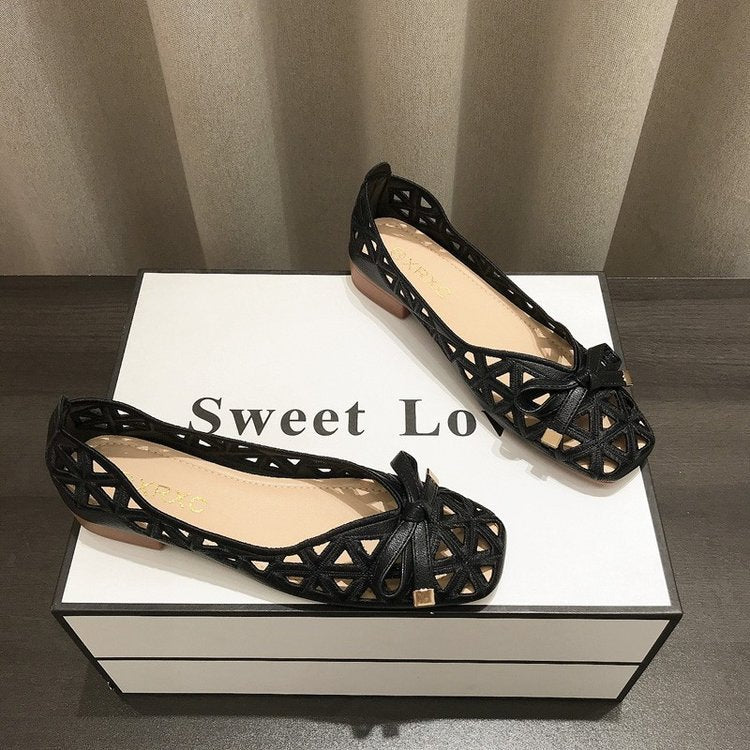 Dame luftige Ballerinas med moderne rem-design og elegant sløjfe-applikation Stilla
