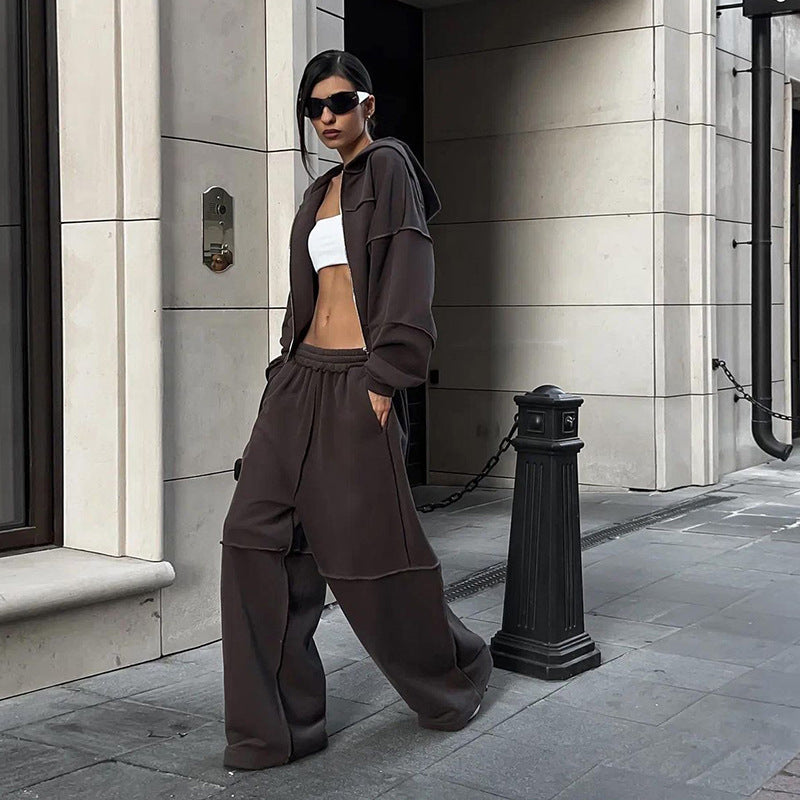 Dame Sporty two-piece with hood and loose fit Stilla