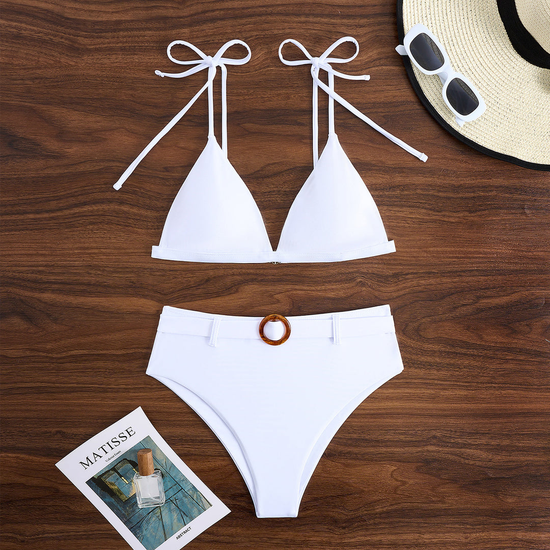 Dame triangel-bikini med elegant snøring og trendy ringlukning Skovae