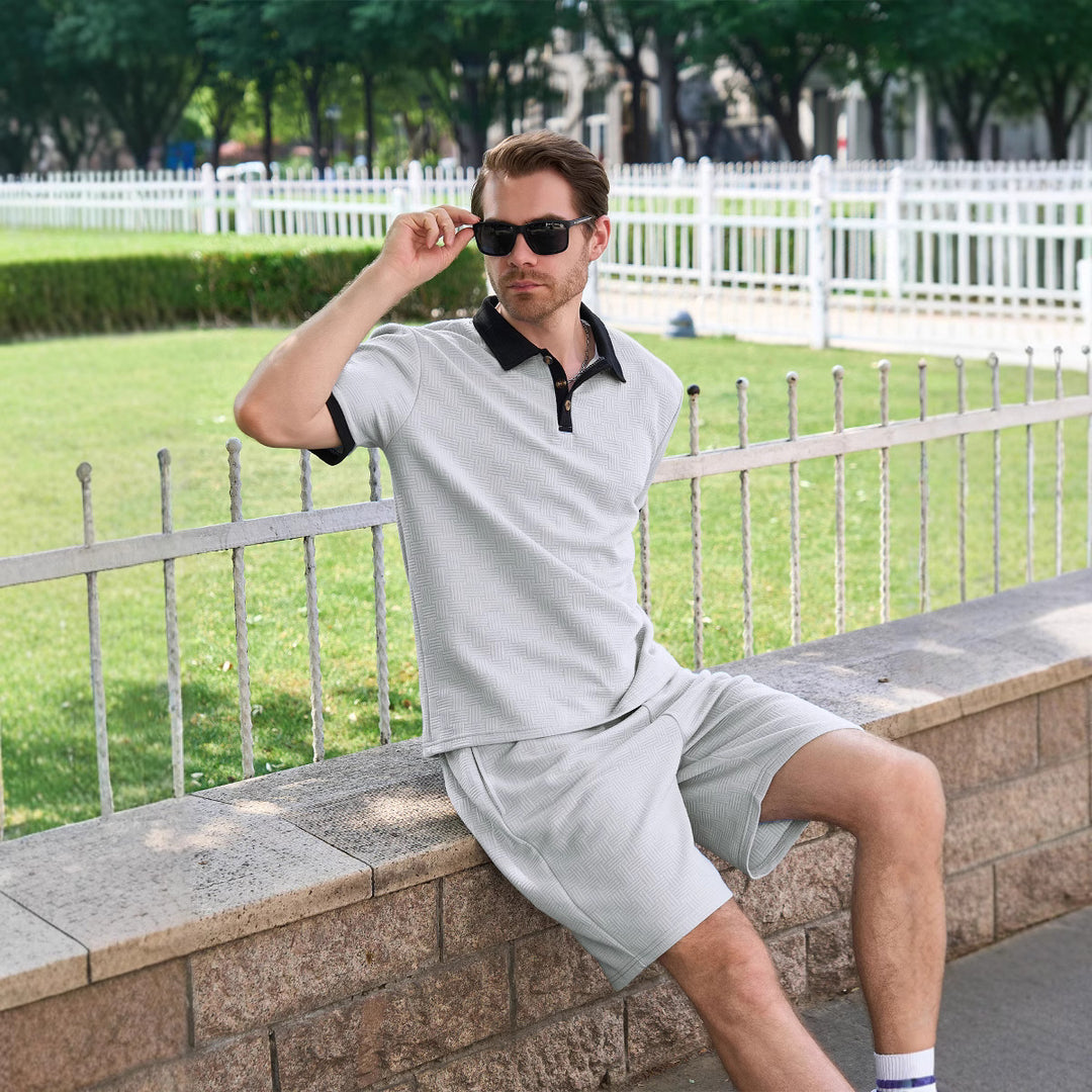 Herre polo- og shorts-sæt med dekorativ krave og åndbart materiale Stilla