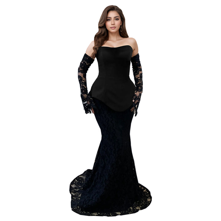 Dame Elegant Aftenkjole med Off-Shoulder Design og Spidsdetaljer Stilla
