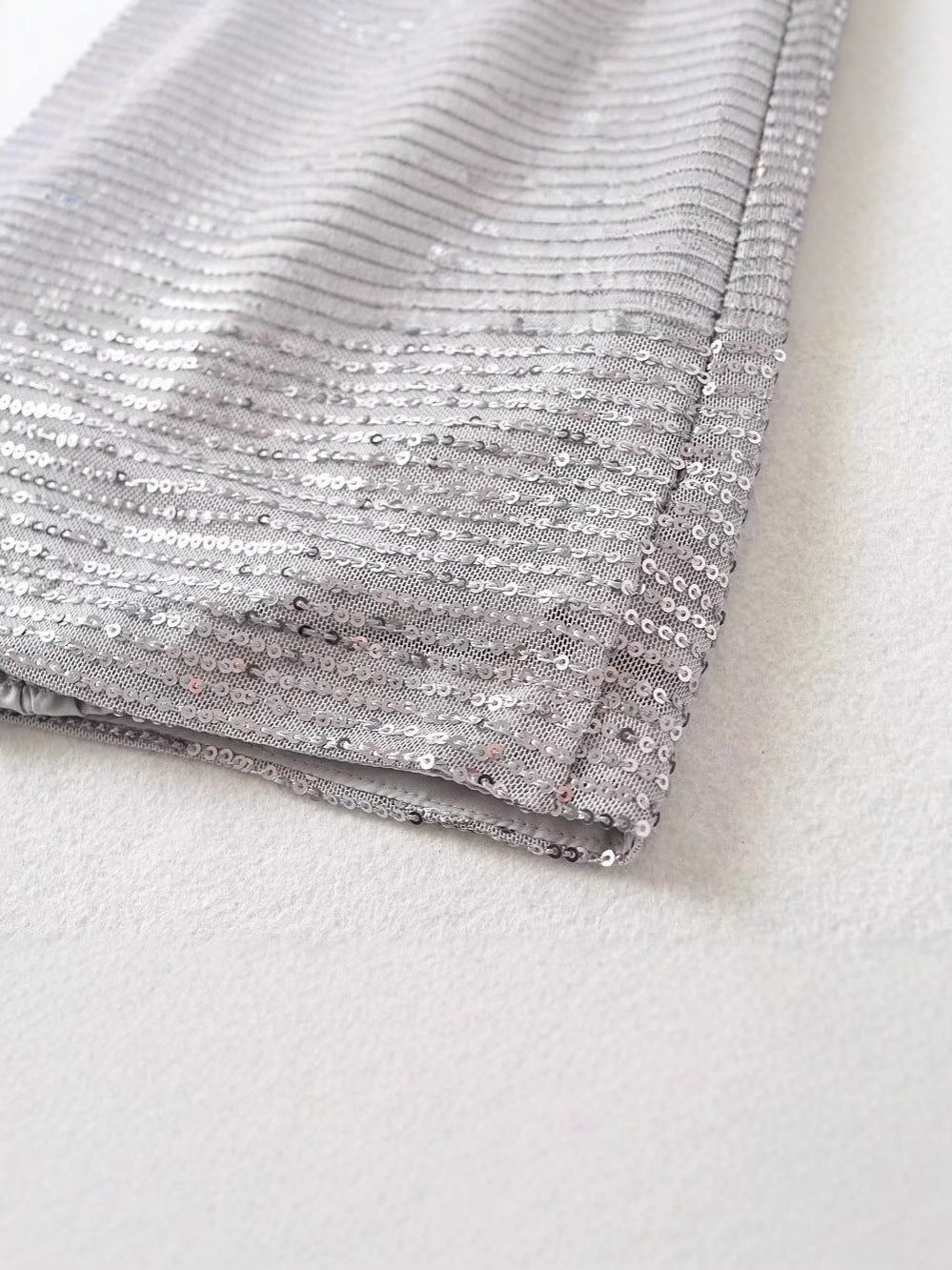 Dame Glitrende Mini Skørt med elastisk linning og elegant glans Stilla