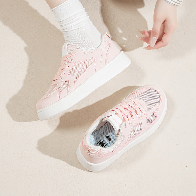 Dame Lettere og åndbare sneakers med innovativt design og skridsikkert sål Stilla