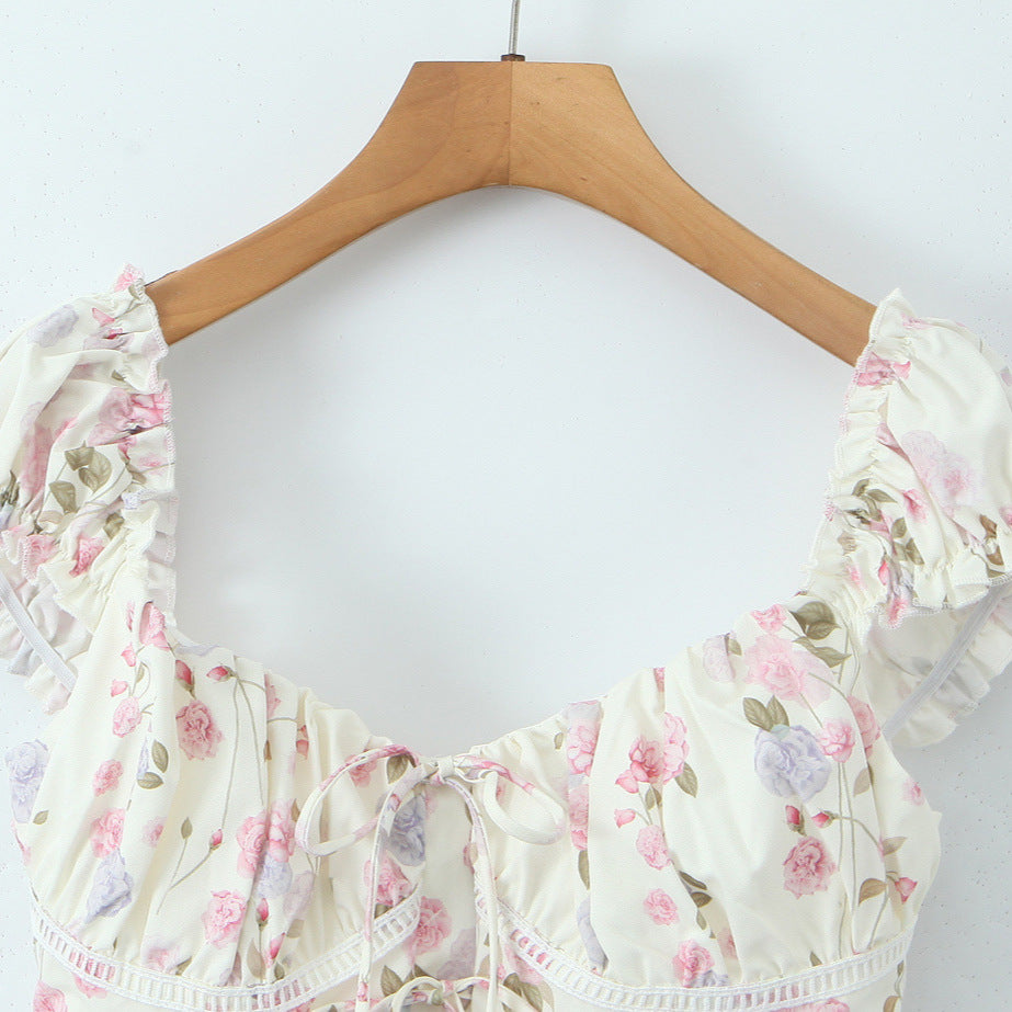 Dame Crop-Top med afslappede flæsedetaljer og justerbar snøre Stilla