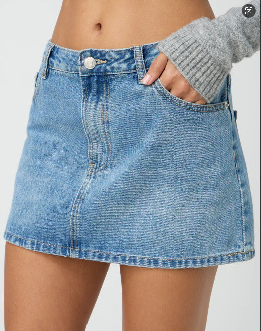 Dame Jeans-Mini skirt med høj talje og klassiske forlommer Stilla