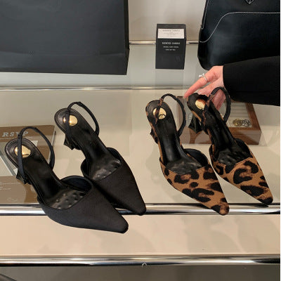 Dame Slingback Pumps med spids tå og elegant hæl Stilla