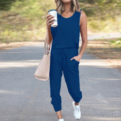 Dame afslappet jumpsuit med justerbar talje snor og praktiske sidelommer Stilla