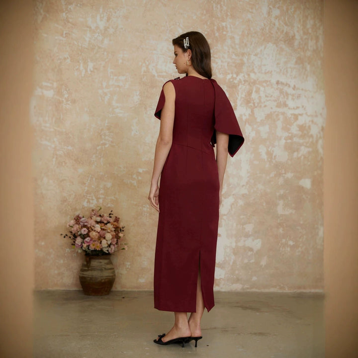 Dame Elegant aften kjole med off-shoulder design og raffinerede draperinger Skovae