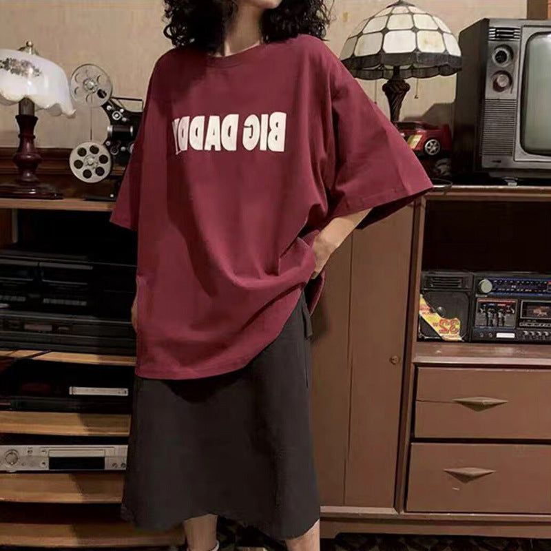 Femme Oversized Grafik T-Shirt med fed skrifttype Stilla