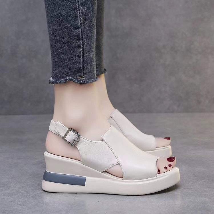 Dame Komfortable Kilesandaler med justerbar rem og ergonomisk fodbed-teknologi Stilla