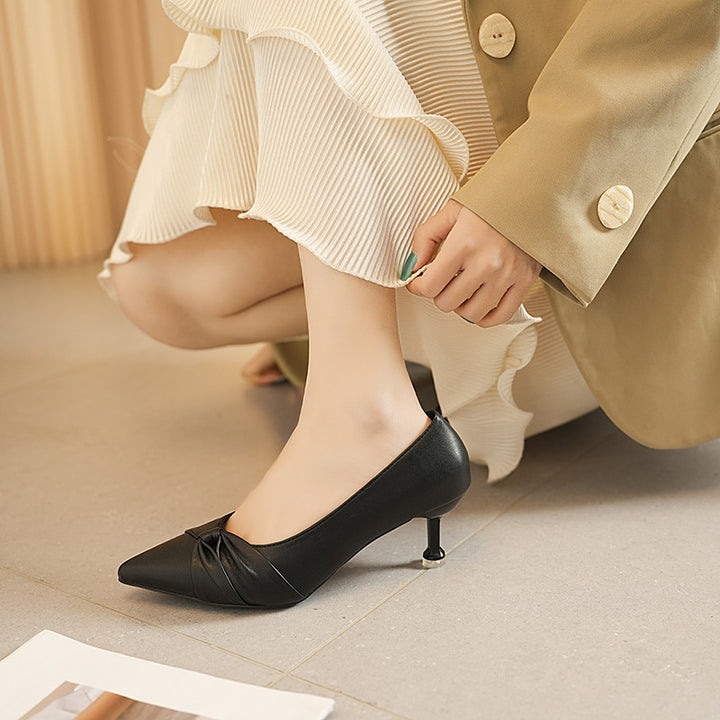 Dame elegante pumps med stilfuld knude-design Stilla