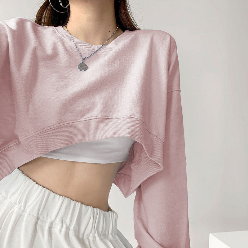 Kvinders afslappede crop sweatshirt med løse ærmer og moderne snit