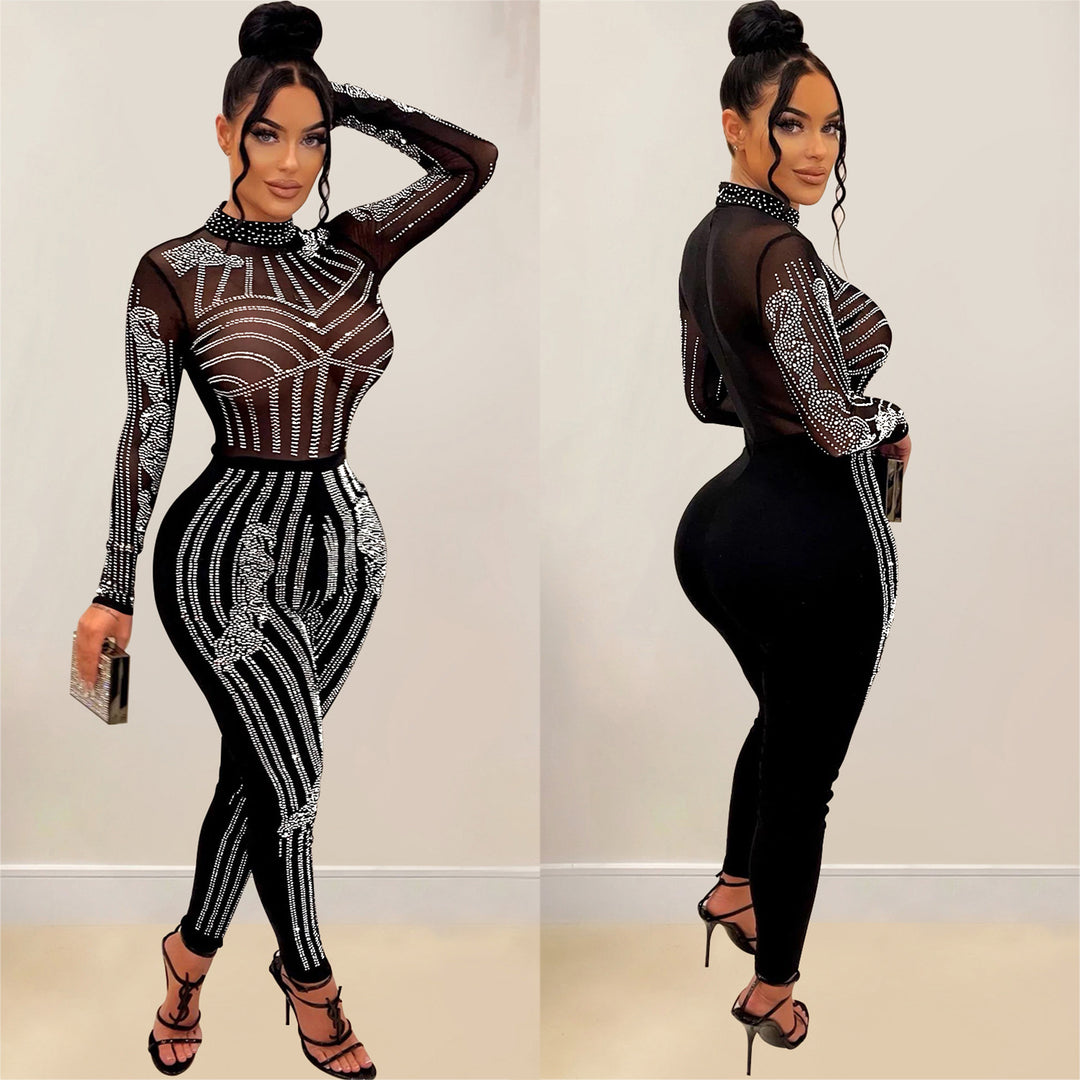 Dame figursyet bodysuit med transparent mesh og glitrende strassdekorationer Stilla