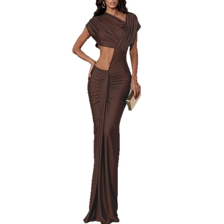 Kvinders elegante maxikjole med kunstnerisk snit og off-shoulder detaljer Stilla