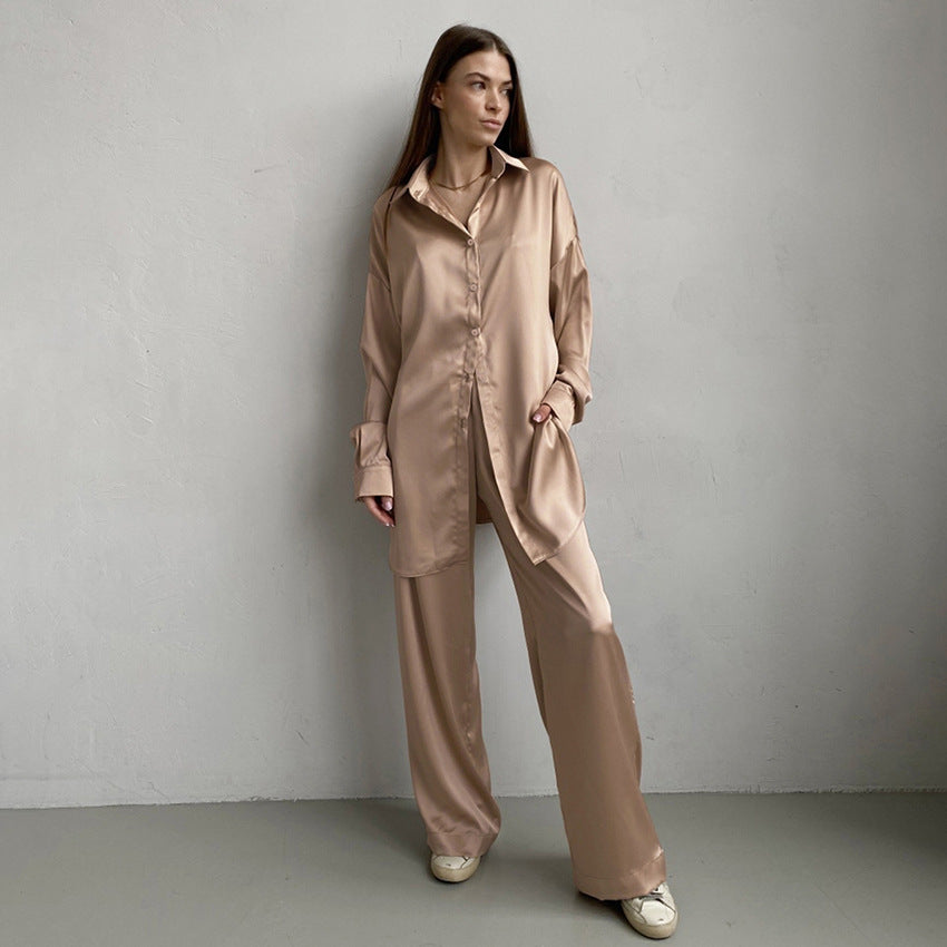 Dame Satin Pyjamasæt med elegant snit og afslappede detaljer Stilla