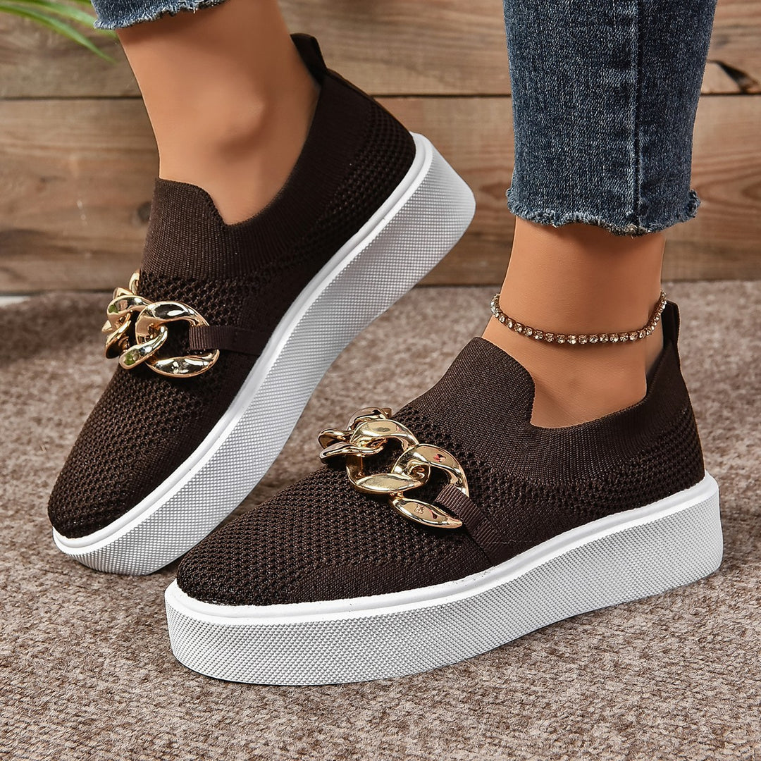 Dame Sneakers med fashionable metal kæde applikationer og komfortabel gummisål Stilla