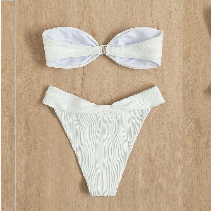 Dame bandeau-bikini med elegant flæse-design og høj talje bukser Stilla