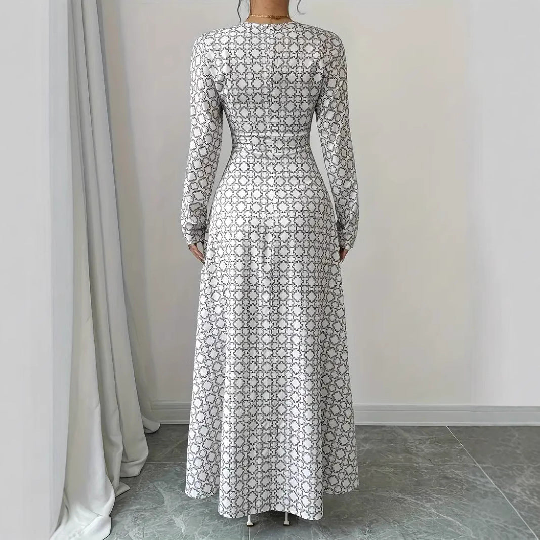 Dame elegant maxikjole med dyb V-udskæring og moderne mønster Stilla