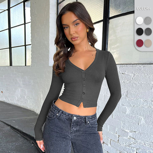 Dame ribstrik bluse med knapliste og figursyet snit Stilla
