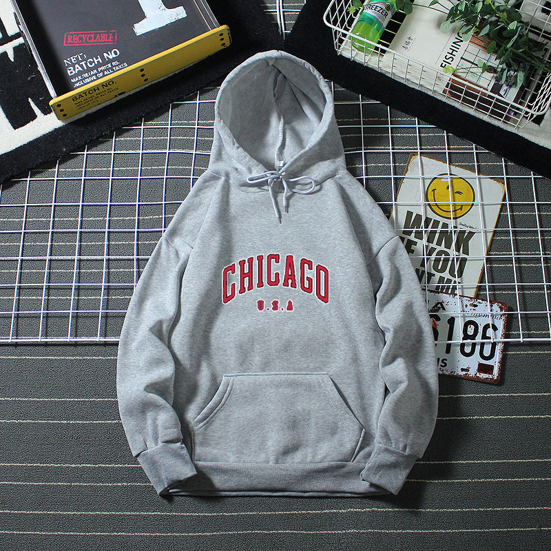 Dame hoodie med urban Chicago print Skovae