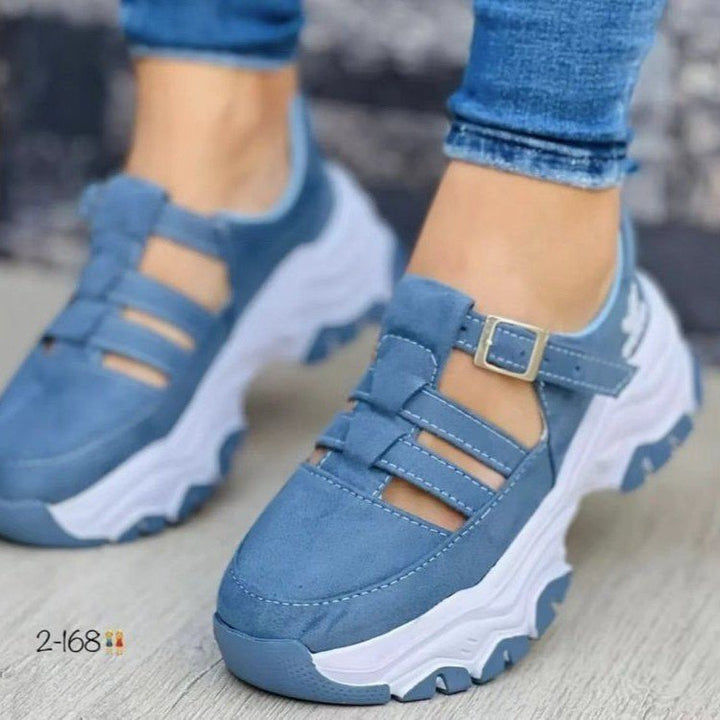 Kvinder Sporty Snøresandaler med robust profil og justerbare remme Stilla