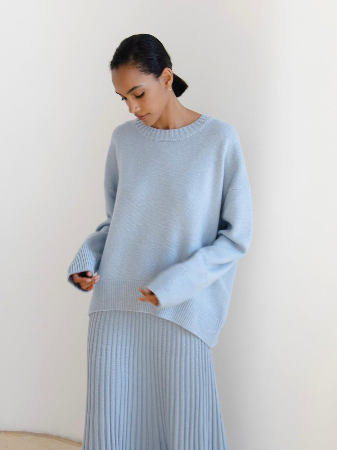 Dame hyggelig strikkepullover med løs pasform og afslappede ærmer Stilla