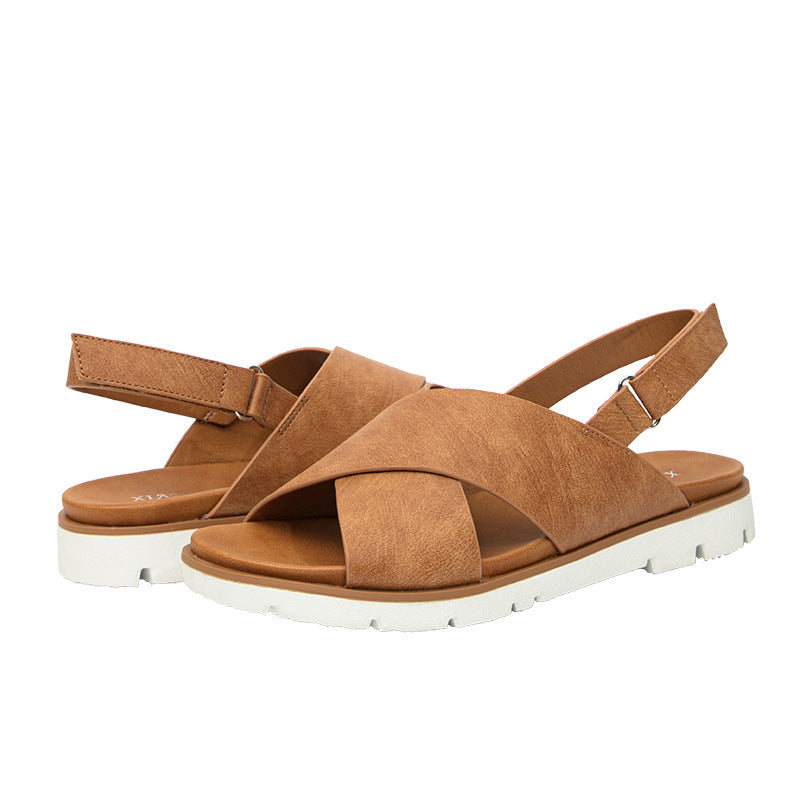 Dame sandaler med diagonalt remkonstruktion og skridsikker sål Stilla