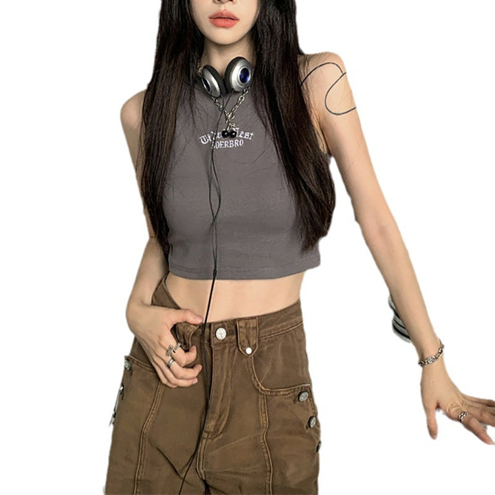Kvindernes Crop Top med Høj Krave og Subtilt Logo Skovae