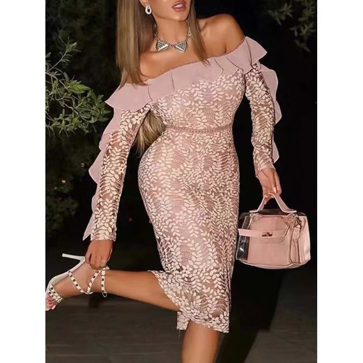 Dame Off-Shoulder Blonde Kjole med Flæse Detaljer og Figur-Fremhævende Snit Skovae