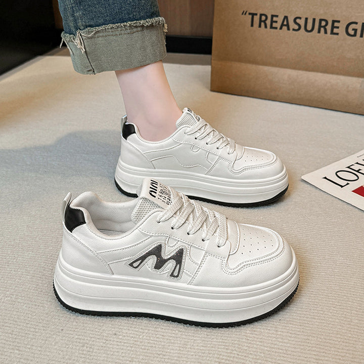 Dame Chunky Sneakers med støddæmpende sål og stilfuldt design Stilla