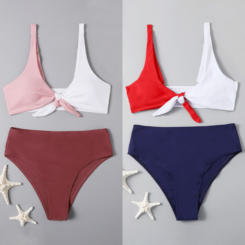 Dame bikini sæt med moderne knude design og højt skåret trusse Skovae