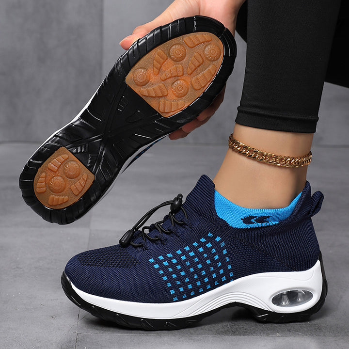 Dame nan åndbar strikkede plateau sneakers med luftstød og elastisk skaft Skovae