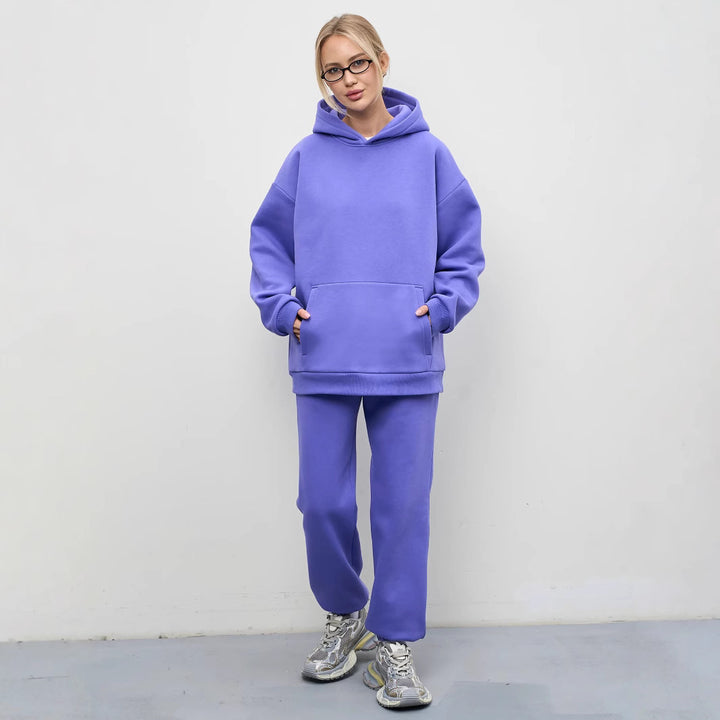 Dame Oversized Hoodie og Behagelige Joggingbukser i Moderne Design