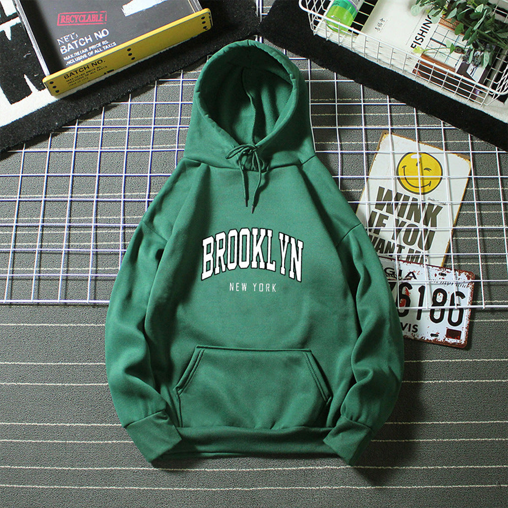 Kvinders hoodie med stilfuld Brooklyn print Skovae